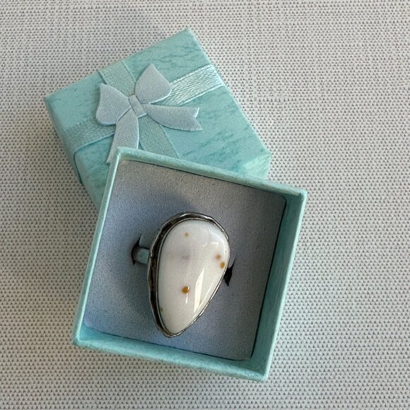White Jasper Sterling Silver Ring Size 8 Teardrop Artisan Setting - Picture 6 of 13